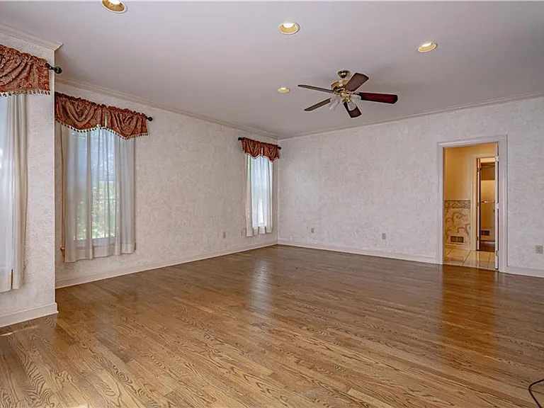 3475 Manor Rd — Photo 15