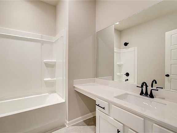 5th image of 4637 Cypress Landing Way