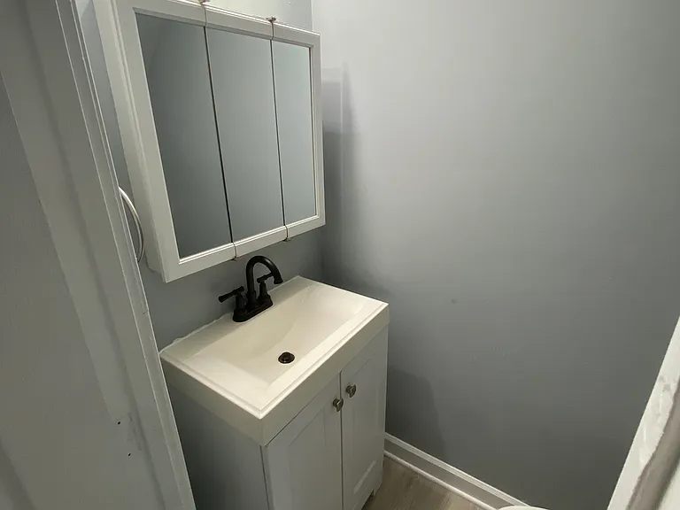 512 Scholar Ct — Photo 8