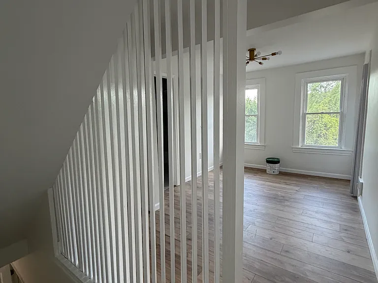 22 Weible St — Photo 10
