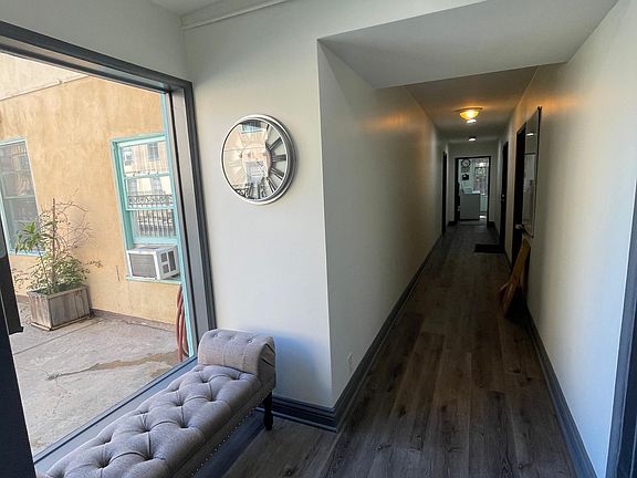 5th image of 8620 Holloway Dr #2v0rxb25h