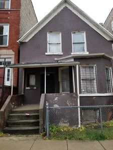 527 N Ridgeway Ave, Chicago, IL, 60624