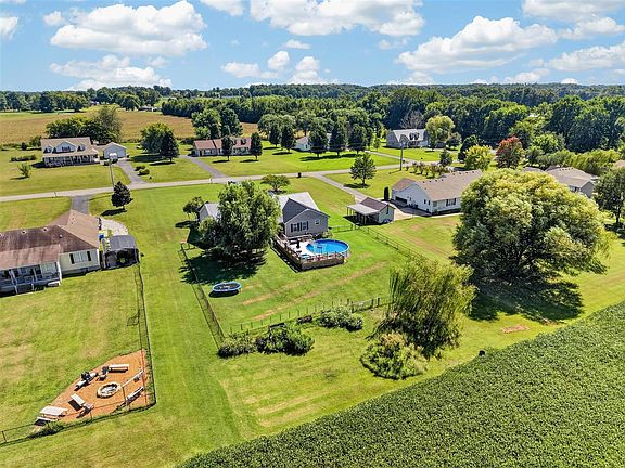 3rd image of 106 Jerry Dean Thomas Rd