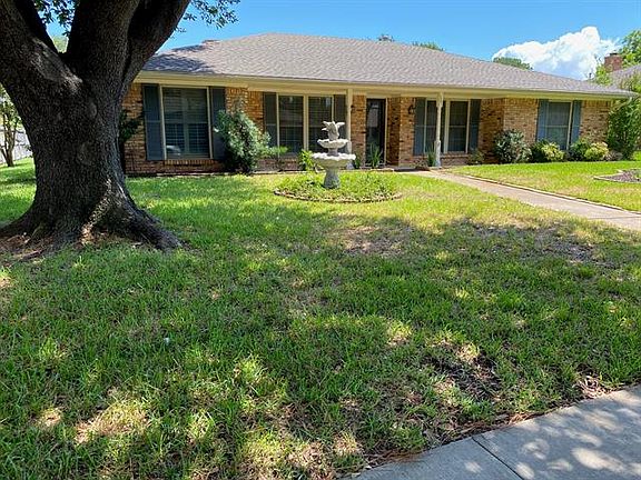 2nd image of 1361 Glenhill Ln