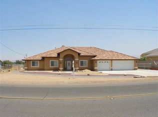 11517 7th Ave, Hesperia, CA 92345
