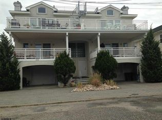 607 E 16th St, Ocean City, NJ 08226