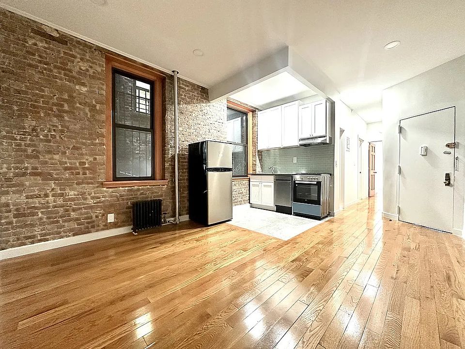 1st image of 3135 Broadway #1AA