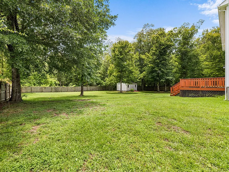 156 Old Beechtree Ln — Photo 49