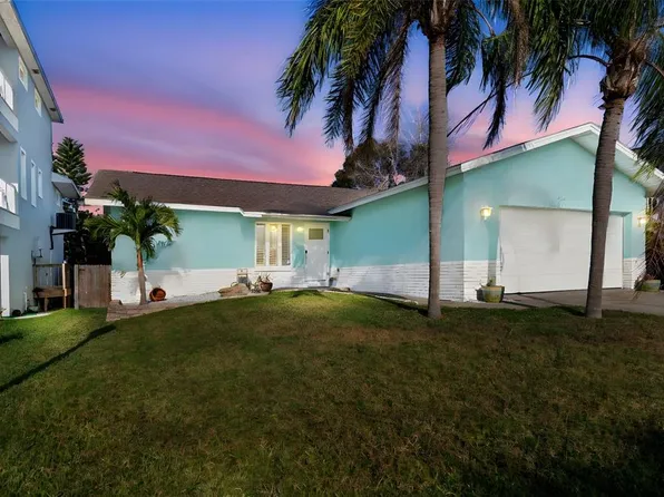 216 176TH AVENUE E, REDINGTON SHORES, FL 33708