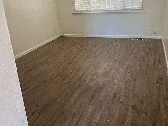 2nd image of 7355 Farm Dale Way
