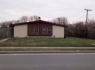 2425 Lewis Ave, Zion, IL 60099