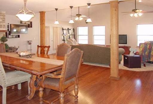 4th image of 4135 BRIARGLEN DR