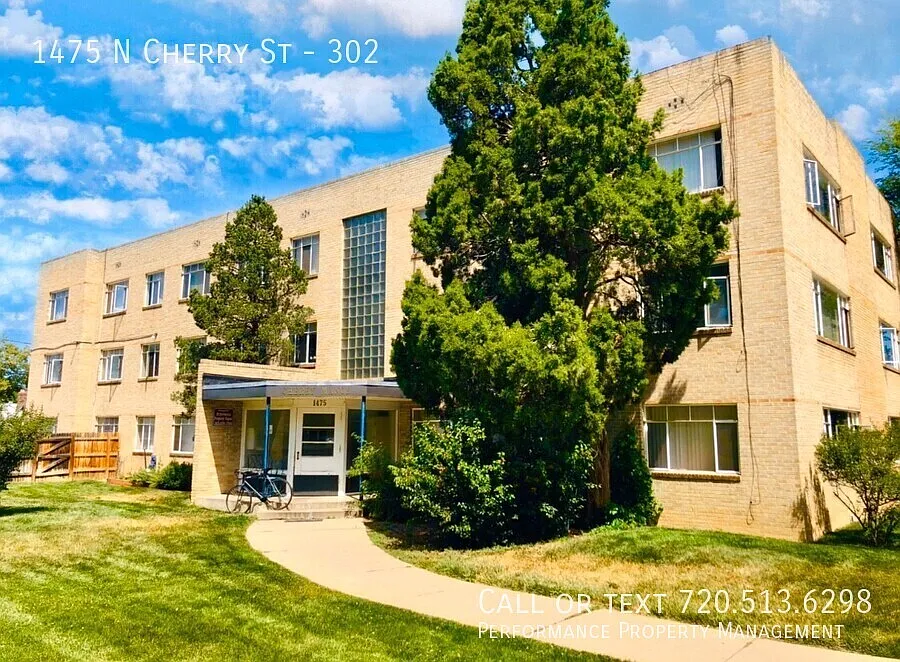 1475 N Cherry St #302