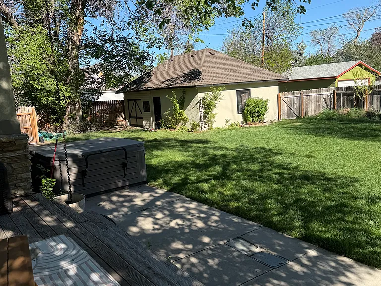 4th Ave N — Photo 16
