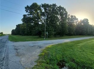 899 E Dade 4, Dadeville, MO 65635