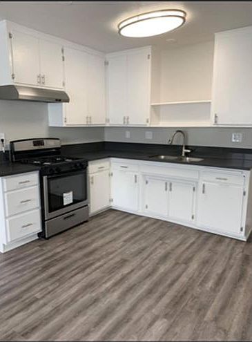 1st image of 1305 W 19th St #1