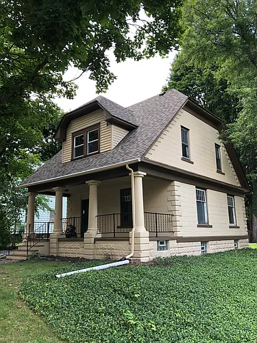 427 Rockwell St Photo 1