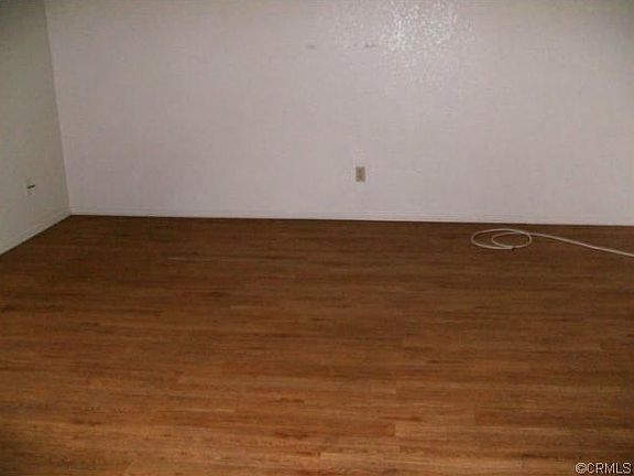 4th image of 12131 Swegles Ln