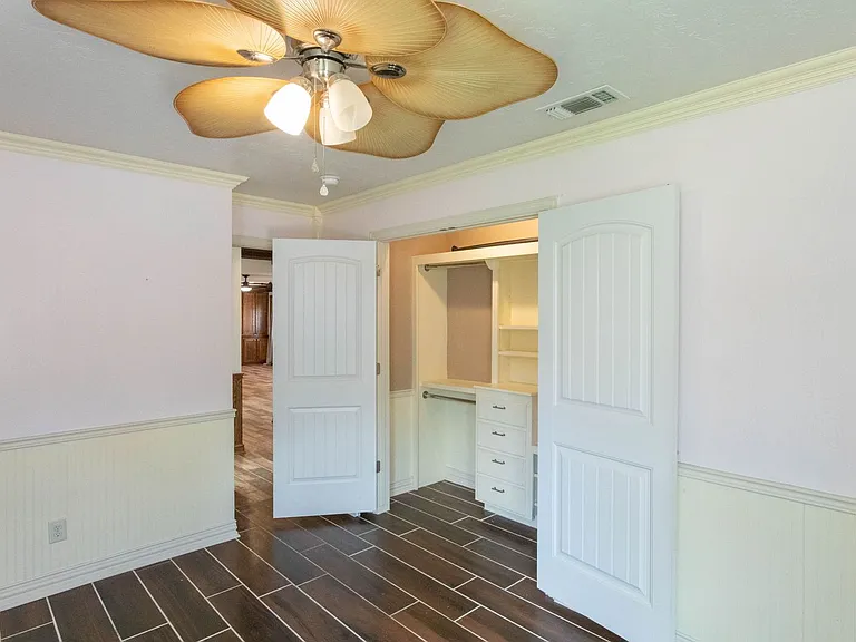 1803 Midwestern Pkwy — Photo 19