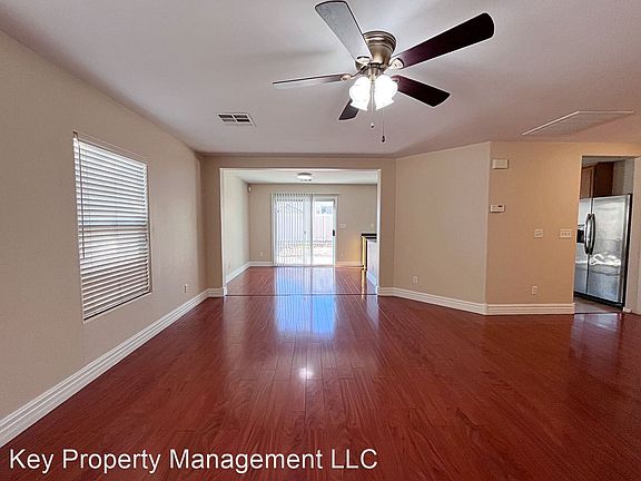 4th image of 4131 Acorn Leaf Ct
