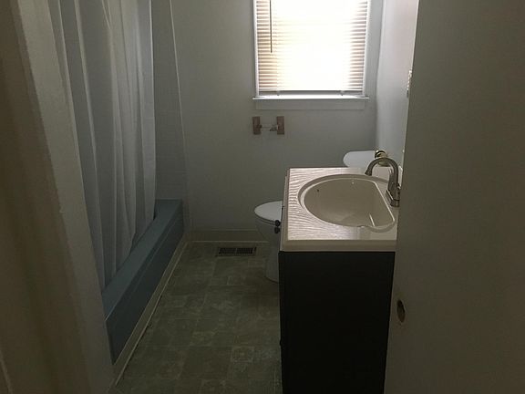 4th image of 1415 Mellwood Ct
