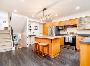 3347 Dewdney Trunk Rd #4, Pt Moody, BC V3H2E4