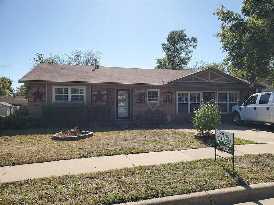 1st image of 416 Wallace Dr