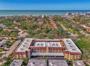 101 Park Blvd S APT 111, Venice, FL 34285