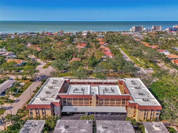 101 Park Blvd S APT 111, Venice, FL 34285