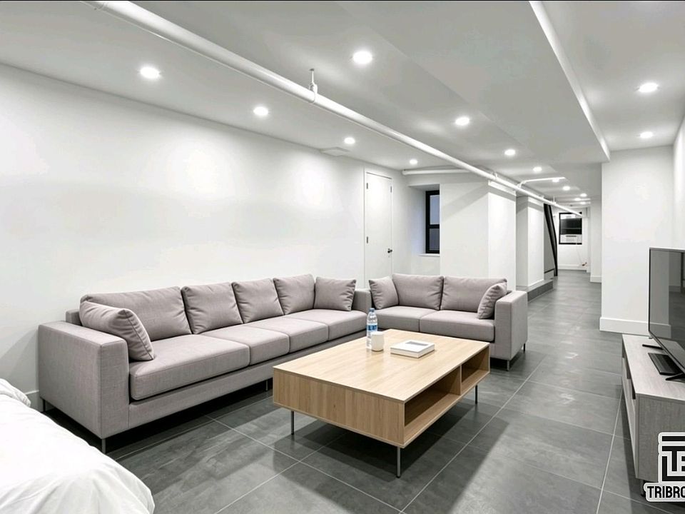 1st image of 150 E 105th St #1A