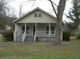 55 Mitchell Ave, Summerville, GA 30747