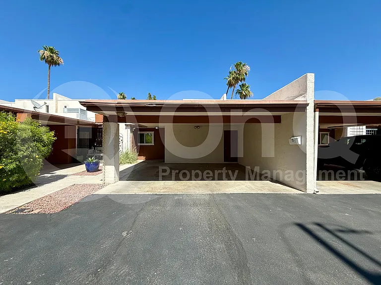 3211 S College Ave — Photo 1