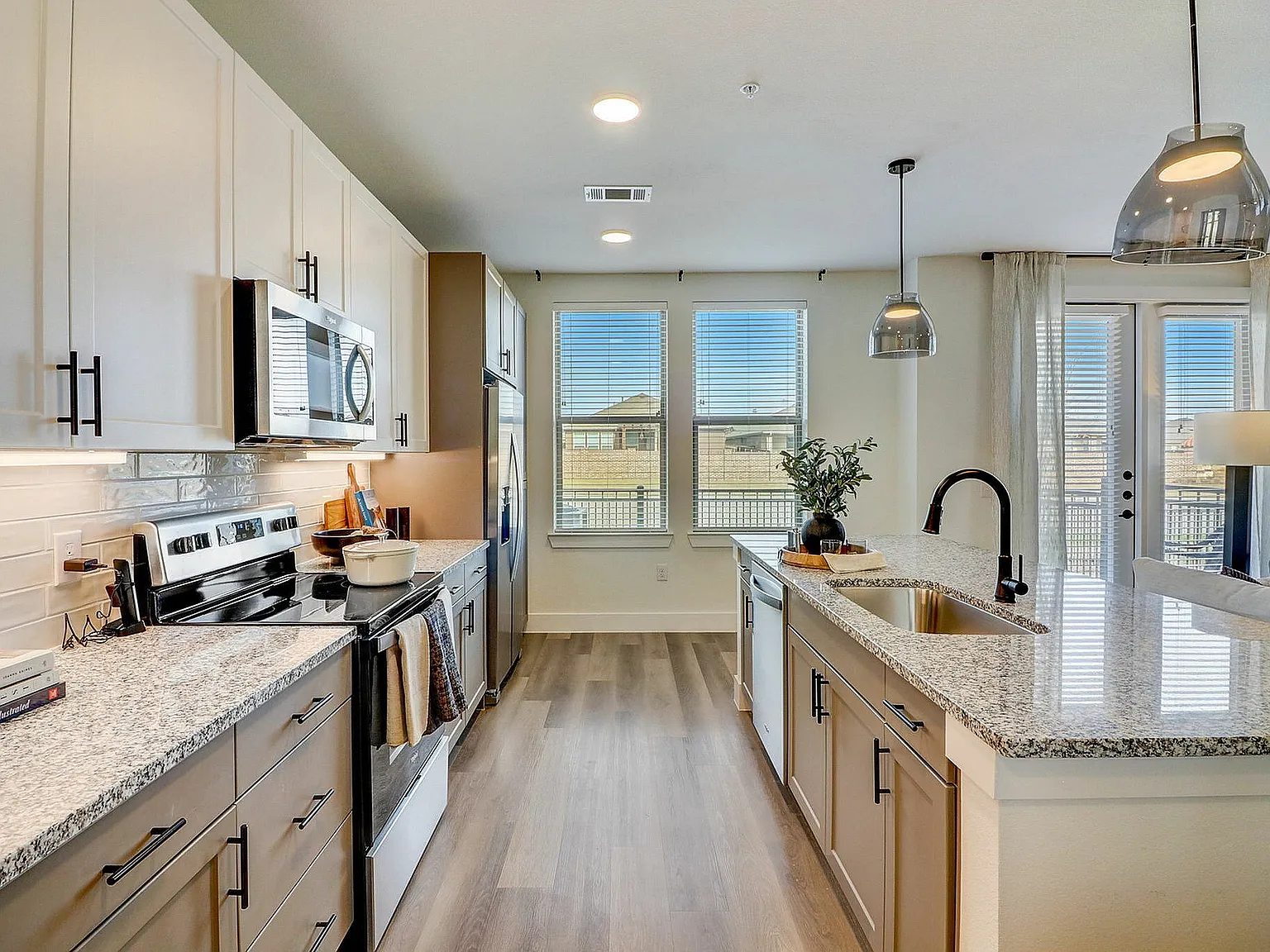 The Palo Townhomes — Photo 2