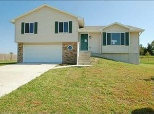 2201 Vista View Dr, Granger, IA 50109