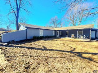 1643 NE 62nd St, Topeka, KS 66617