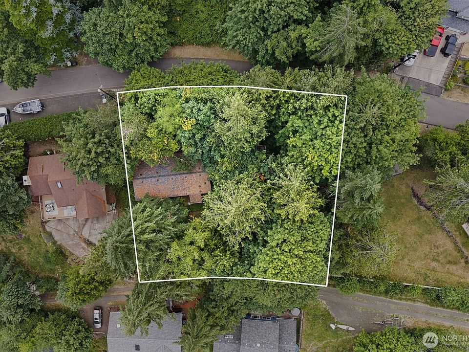 1st image of 2334 Crestridge Drive NW