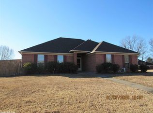 4645 Valiant Dr, Conway, AR 72034