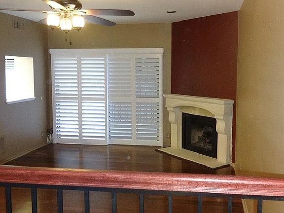 Living Room - Fireplace