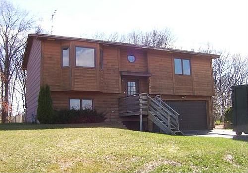 1st image of 1540 234th Ln NE