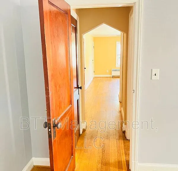 8505 Greenwood Ave #302 — Photo 19