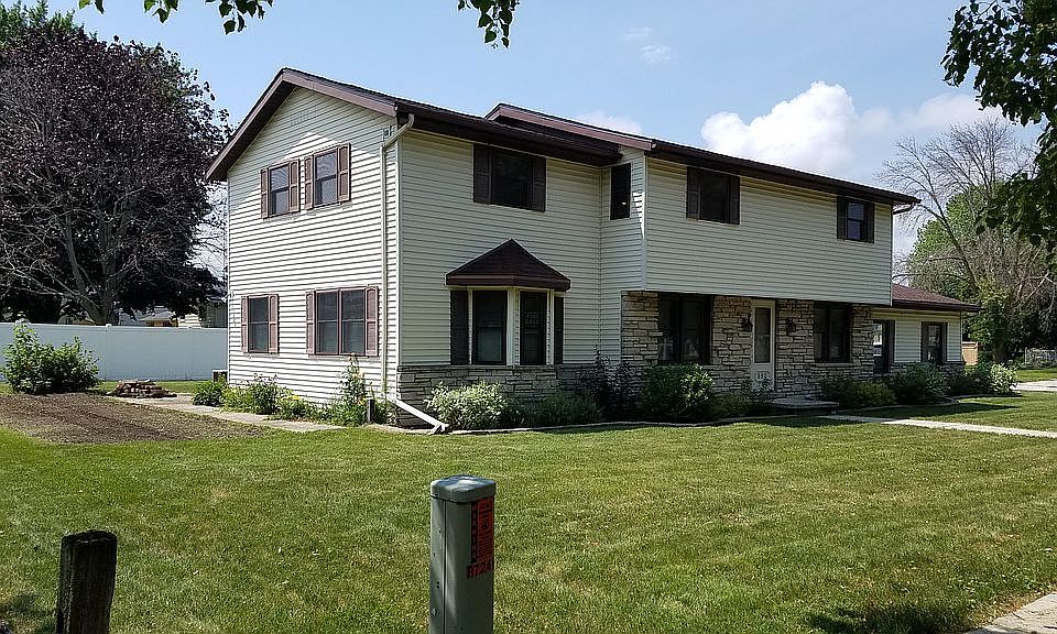1st image of 238 Evans Dr