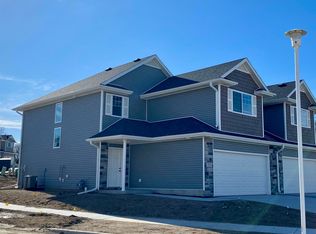 757 Quiver Ln, Lincoln, NE 68512