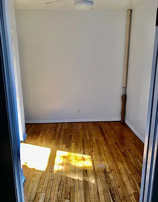 Rented by J M Weber Real Estate Inc | media 15