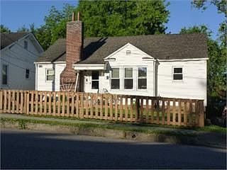 3rd image of 2931 Orlando St