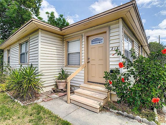 5th image of 215 Ariana St