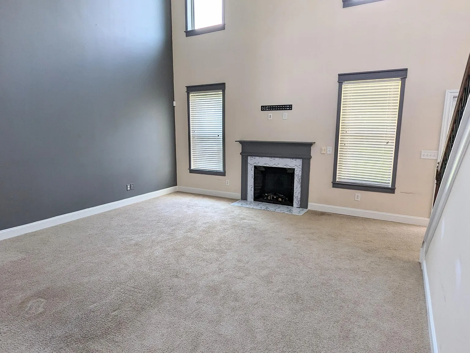 4 bed, 3.0 bath, 3075 sqft, $2,400 — Photo 3