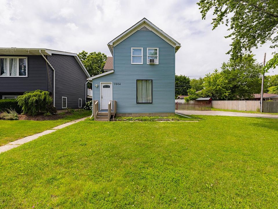 1st image of 1904 Ezra Ave