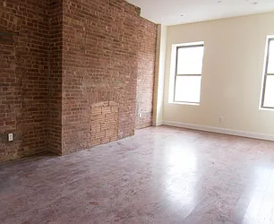 Rented by Strivers Management Group Corp (Brokerage)