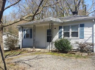 2607 N Skipwith Rd, Henrico, VA 23294