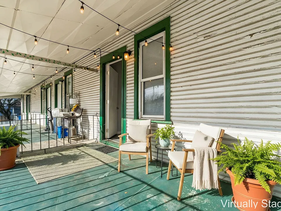 801-817 W 5th Ave #801
